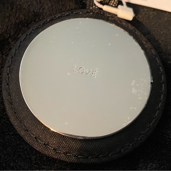 Lululemon Logo Bag Charm & Keychain | Black / Silver - Picture 7 of 10